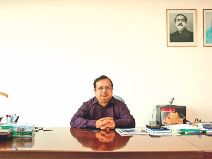 professor_dr_chowdhury_mofizur_rahman_0.jpg