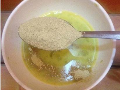 rice flour, fuller's earth and egg white new.jpg