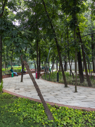 03_Sitting into the loop.jpg