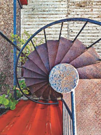 Chilling in a container 