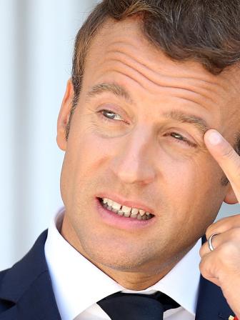 Macron-web.jpg