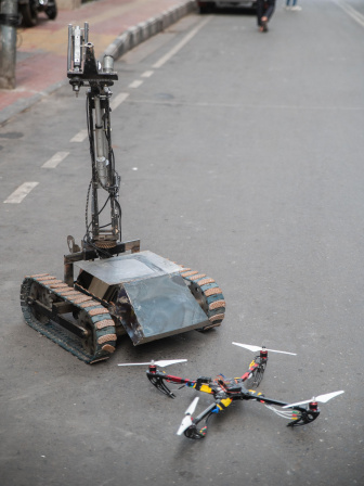 BracU Dichari's rover and drone. Image: Dichari