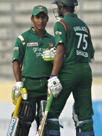 shakib_ashraful_2nd_odi.jpg