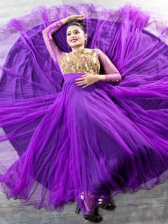 In love with long, flowing gowns