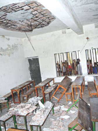 ceiling_collapsed_2.jpg