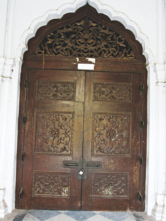 its_a_door_to_door_affair