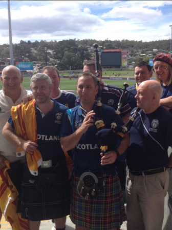scottish fans 1.jpg