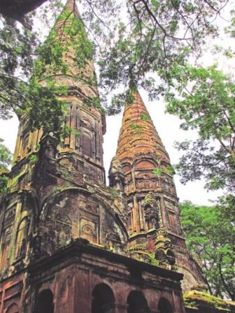 Sonarang Temples.jpg