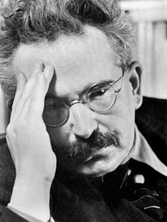 Walter Benjamin (1892-1940)