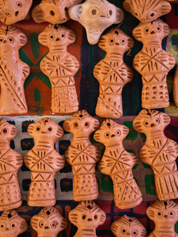 Pressed from clay, pulled from memory A K M Sayif’s tepa putul journey