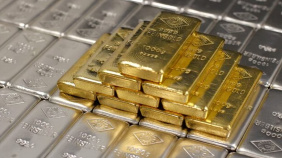 Gold-silver reuters.jpg