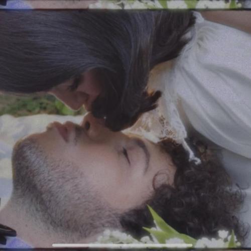 Selena Gomez marries Benny Blanco